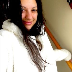 Meet your Posher, Gabby